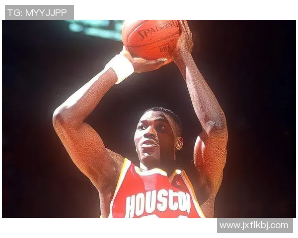 足球明星中锋的传奇故事与辉煌成就揭秘