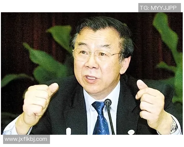 与杨强对话回顾排球生涯的辉煌与挑战